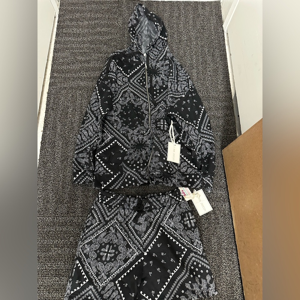 NWT J For Justify Hoddie And Short Sz L